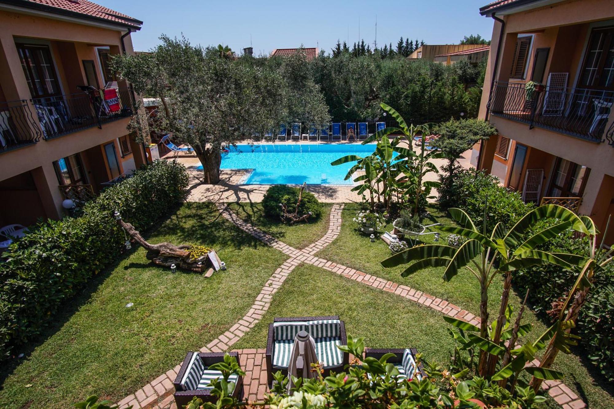 Residence Villa Andrea Марина-ді-Камерота Екстер'єр фото